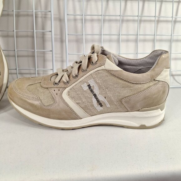 Nero Giardini Italian Fashion Sneakers Women  Sz38(7.5) Gold Sparkle MSRP $240 - Picture 14 of 16